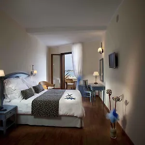Mira *** San Vito Lo Capo