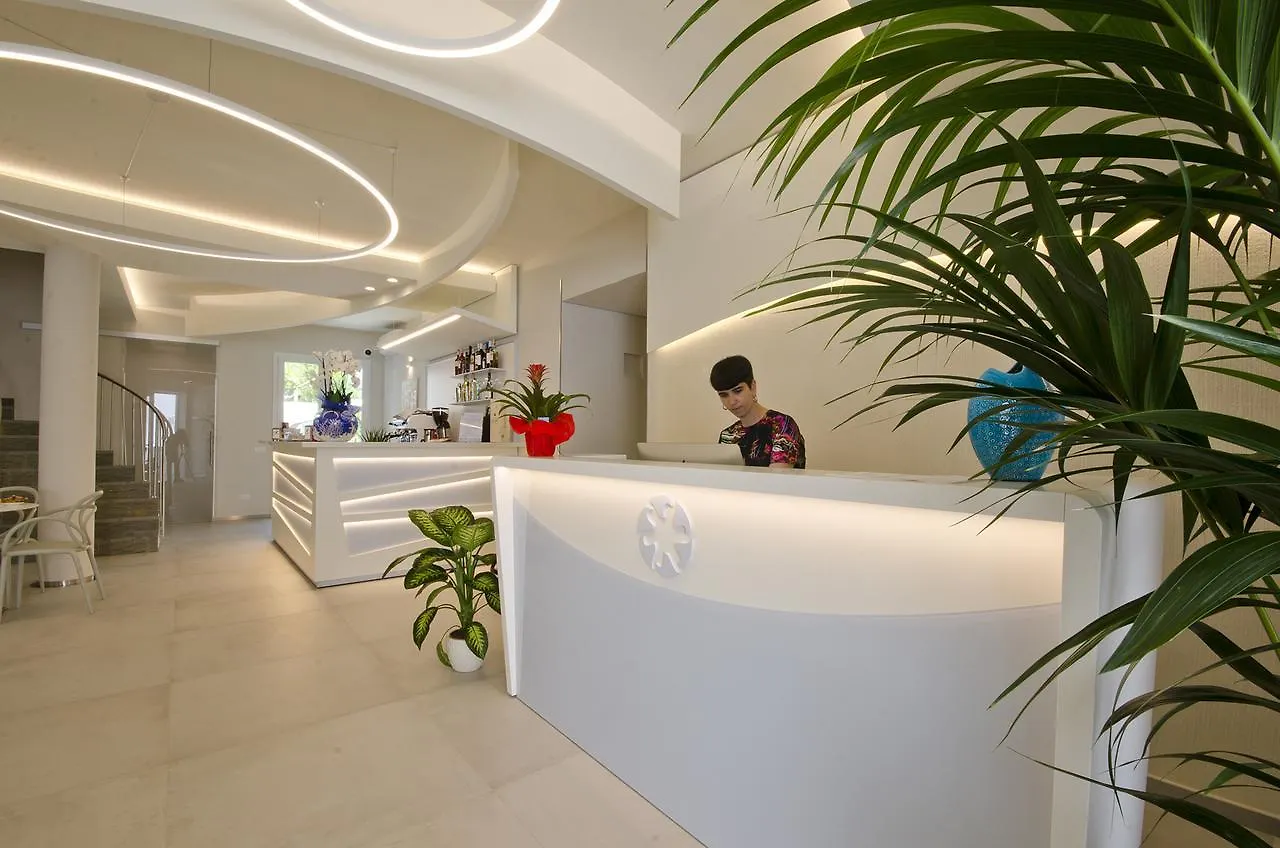 Hermes Hotel San Vito Lo Capo 3*,  Italy
